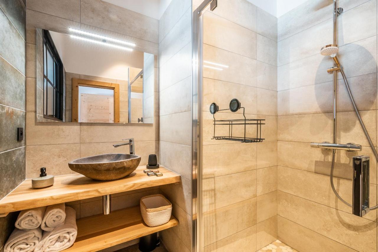 Chalet Azobe Morzine - By Emerald Stay มงทริองด์ ภายนอก รูปภาพ